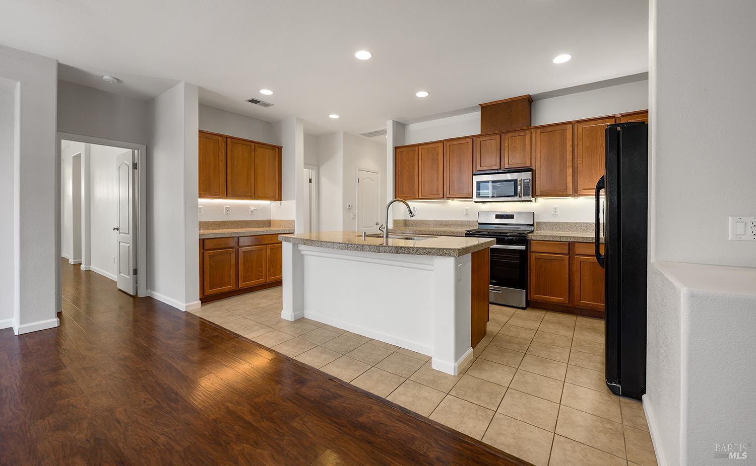 1707 Saint Anthony Way