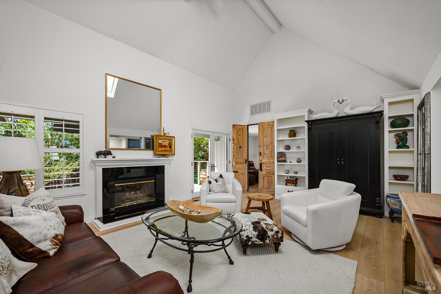 533 Carnation Court