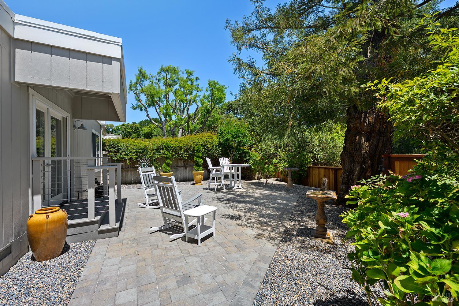 533 Carnation Court