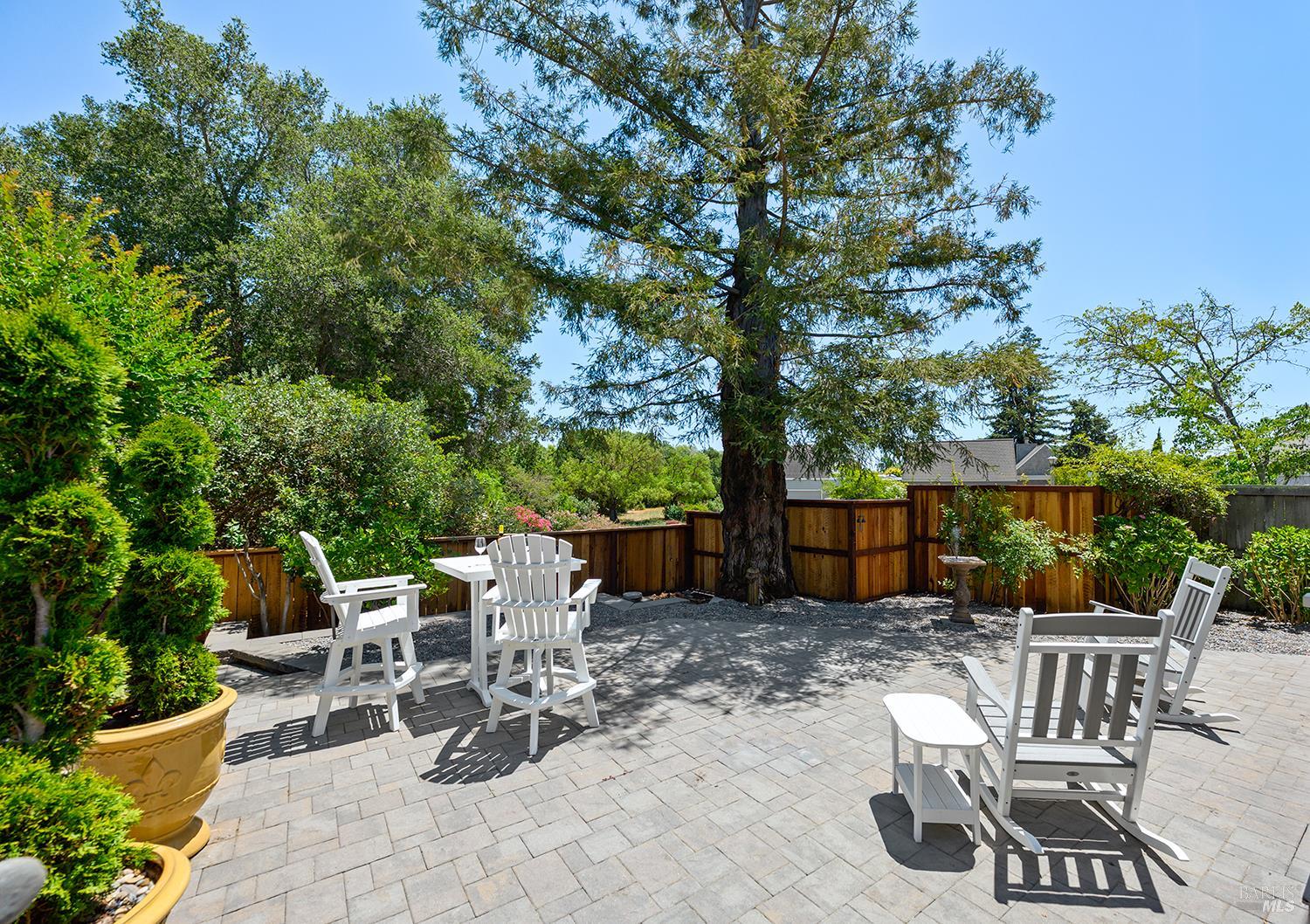 533 Carnation Court