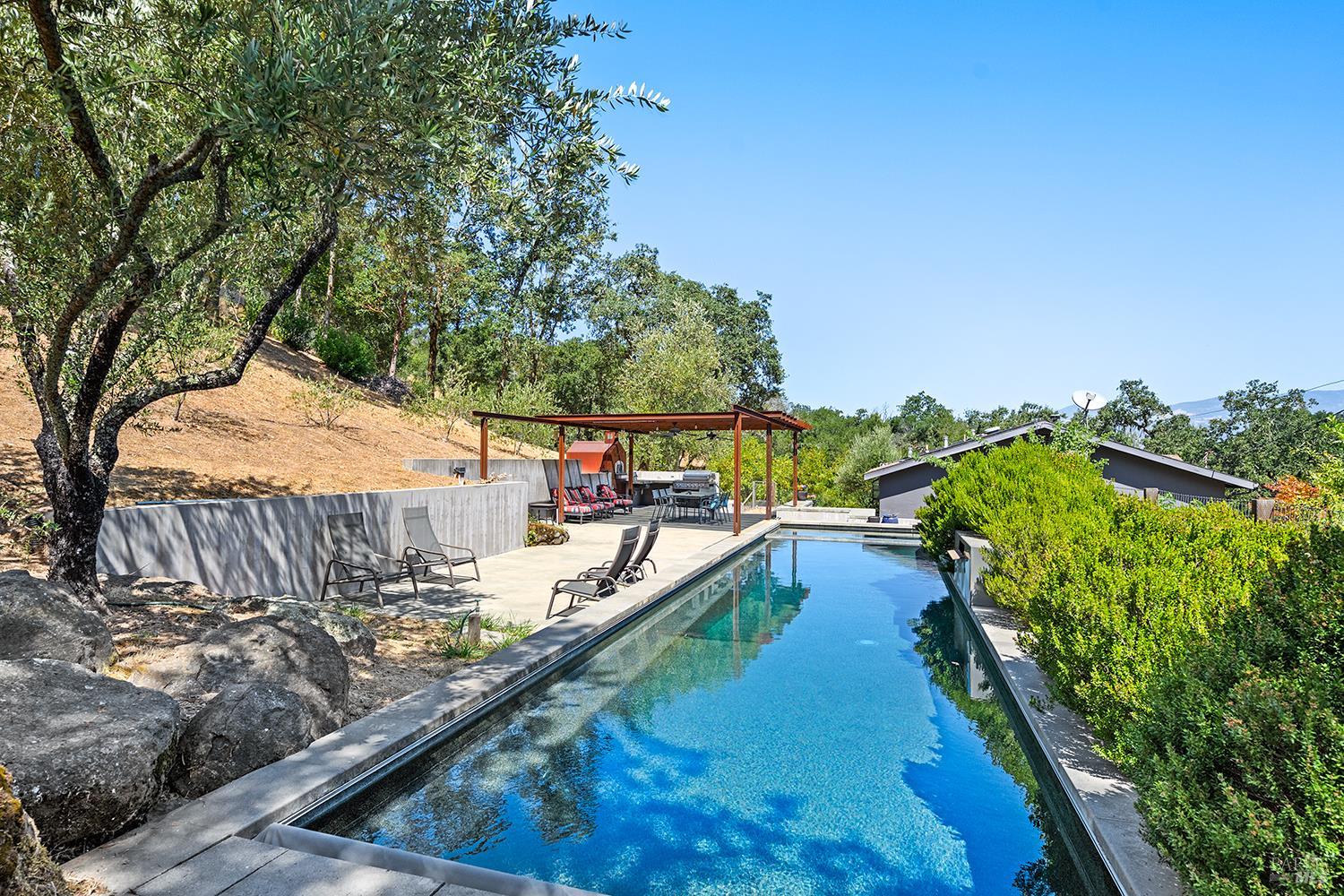 5100 W Soda Rock Lane