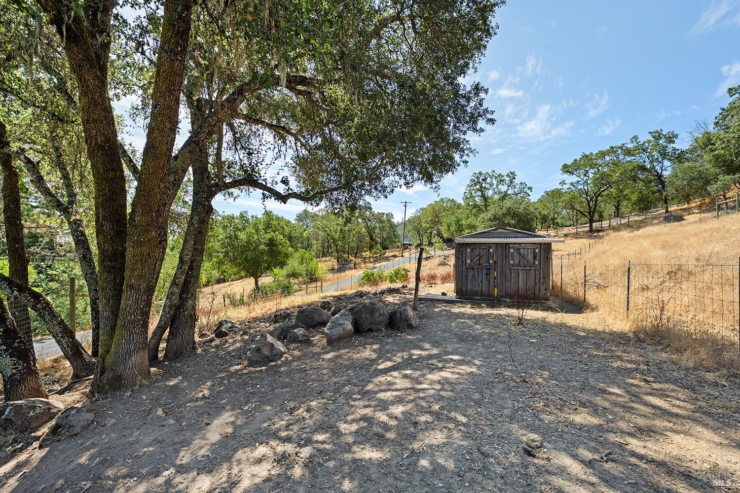 5100 W Soda Rock Lane