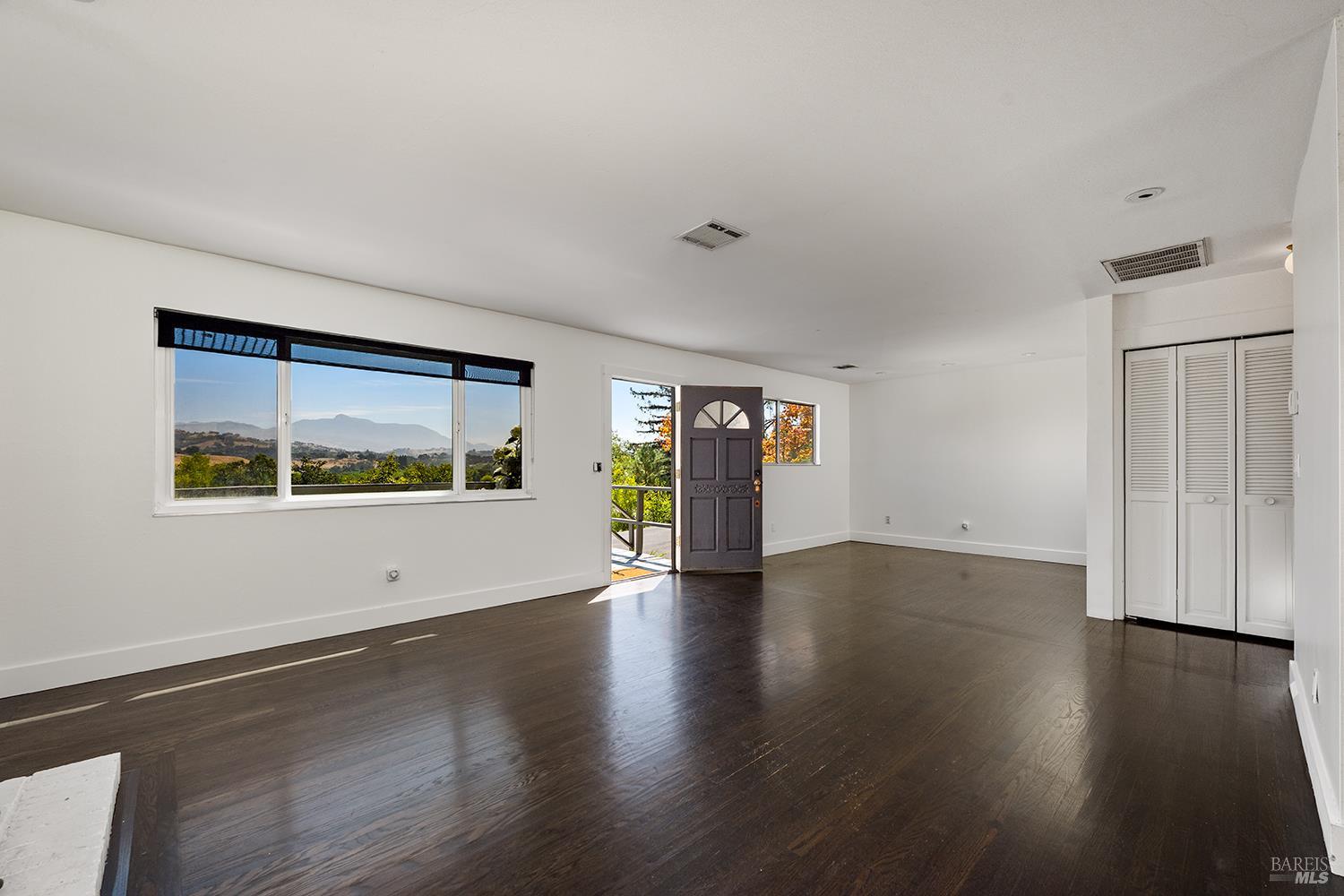 5100 W Soda Rock Lane