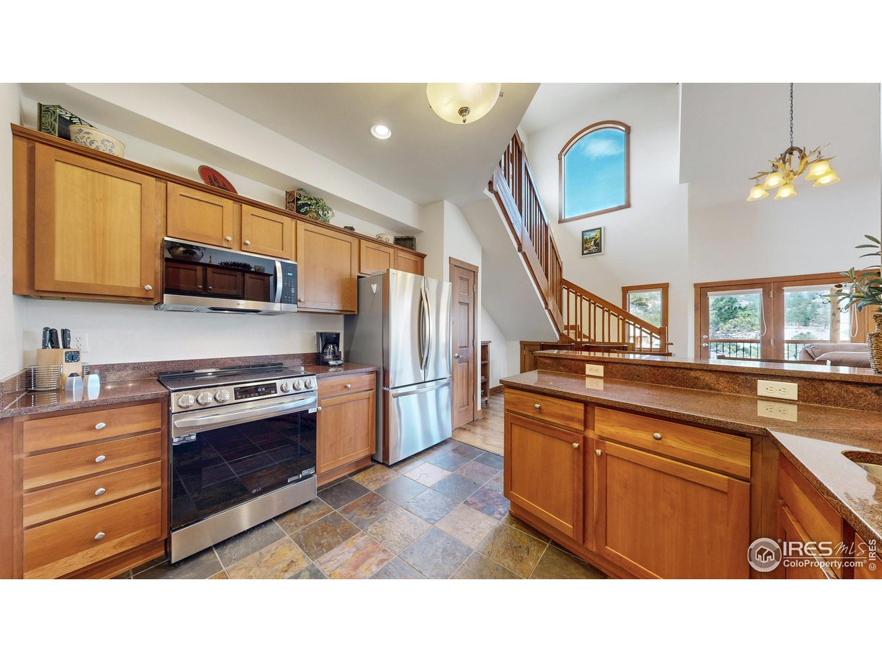 221 Twin Owls Ln F-6