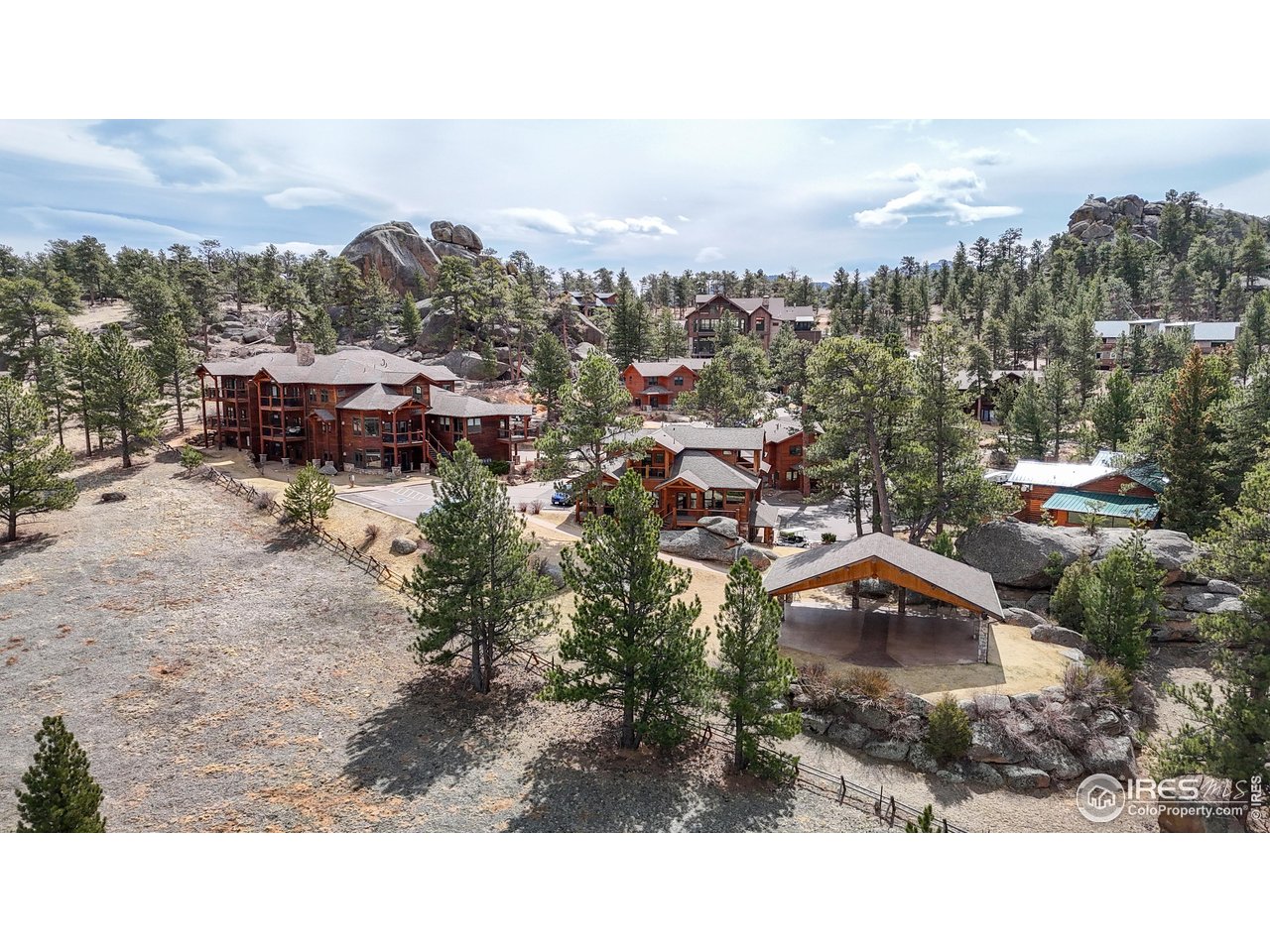 221 Twin Owls Ln F-6