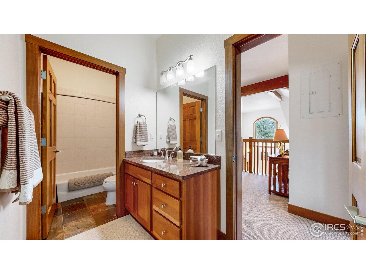 221 Twin Owls Ln F-6