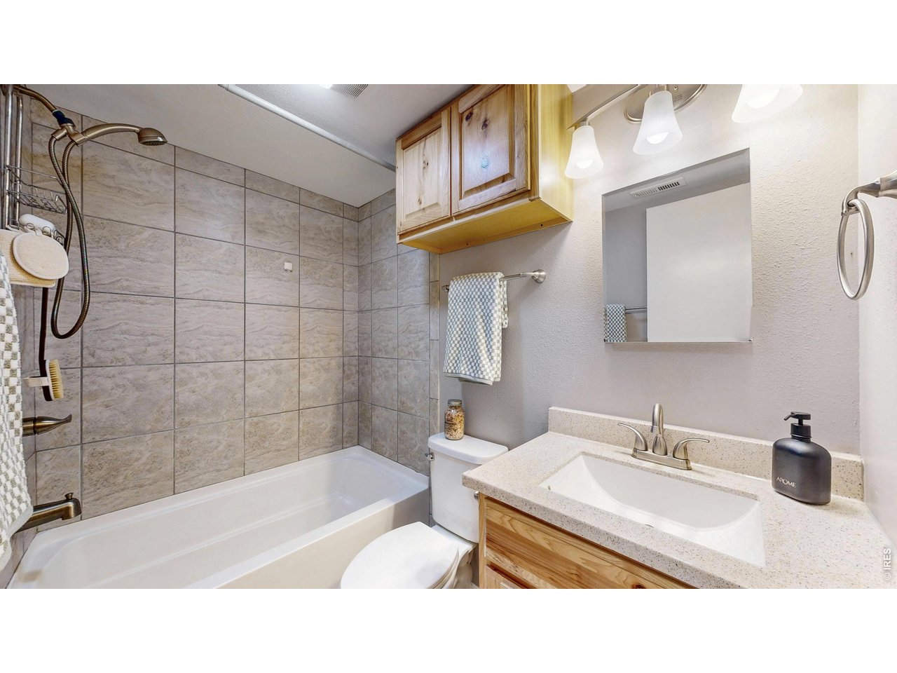 200 Riverside Dr Hallett-1