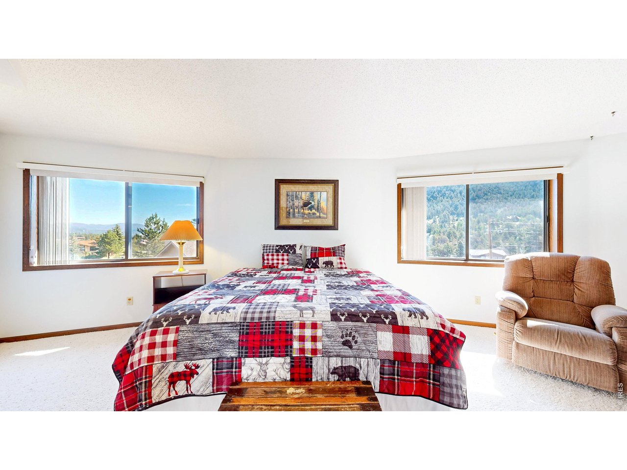 2408 Longview Dr