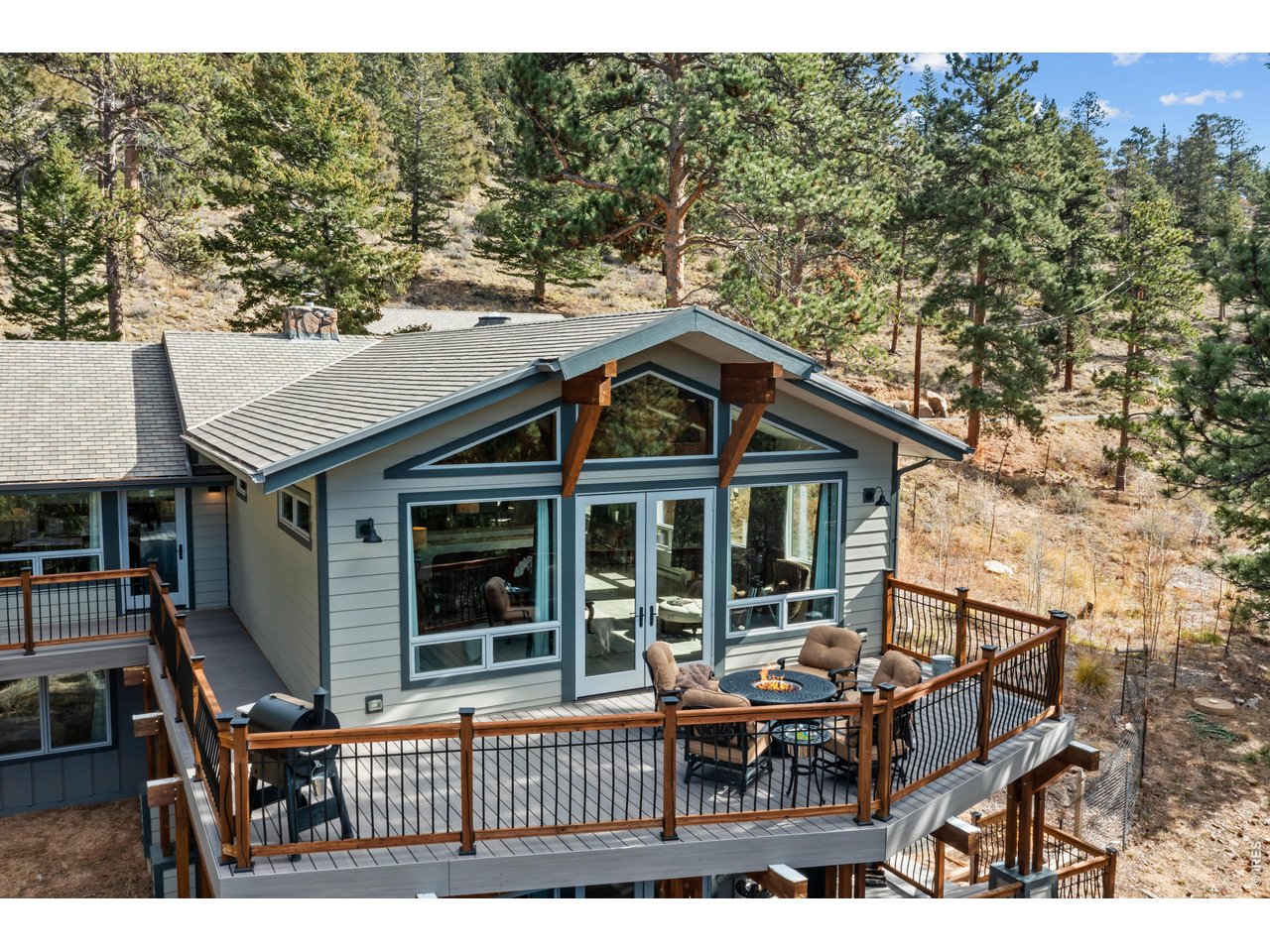 1267 Upper Venner Rd