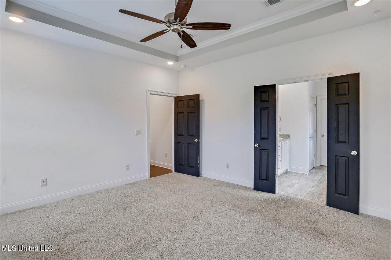 221 Chartleigh Circle