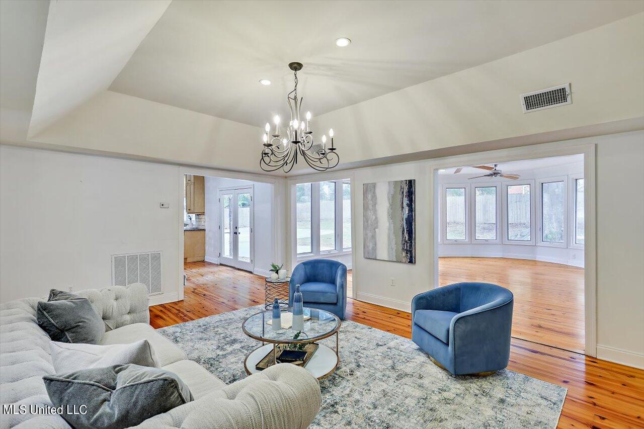 1771 Plantation Boulevard