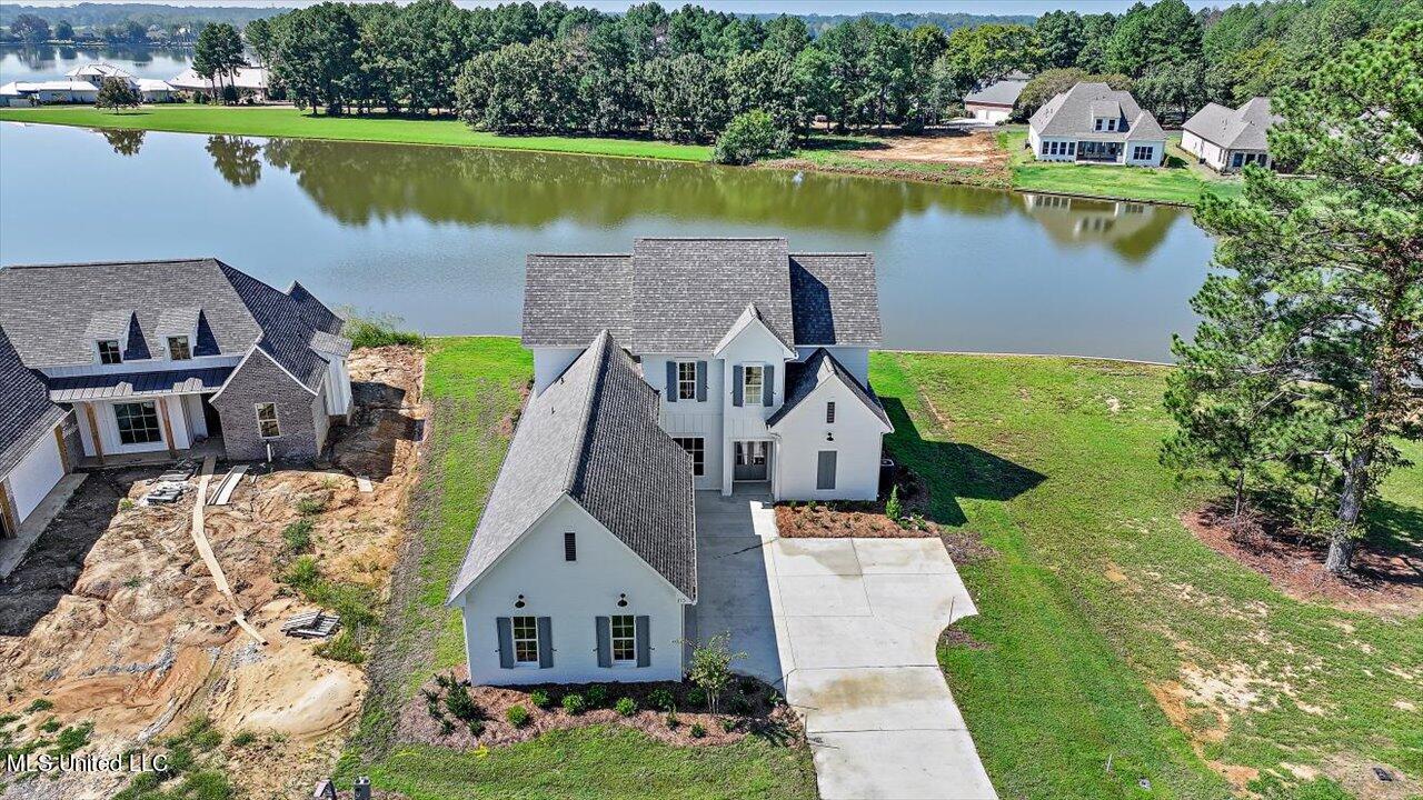 113 Katherine Lane