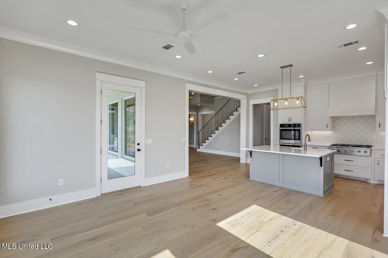 113 Katherine Lane