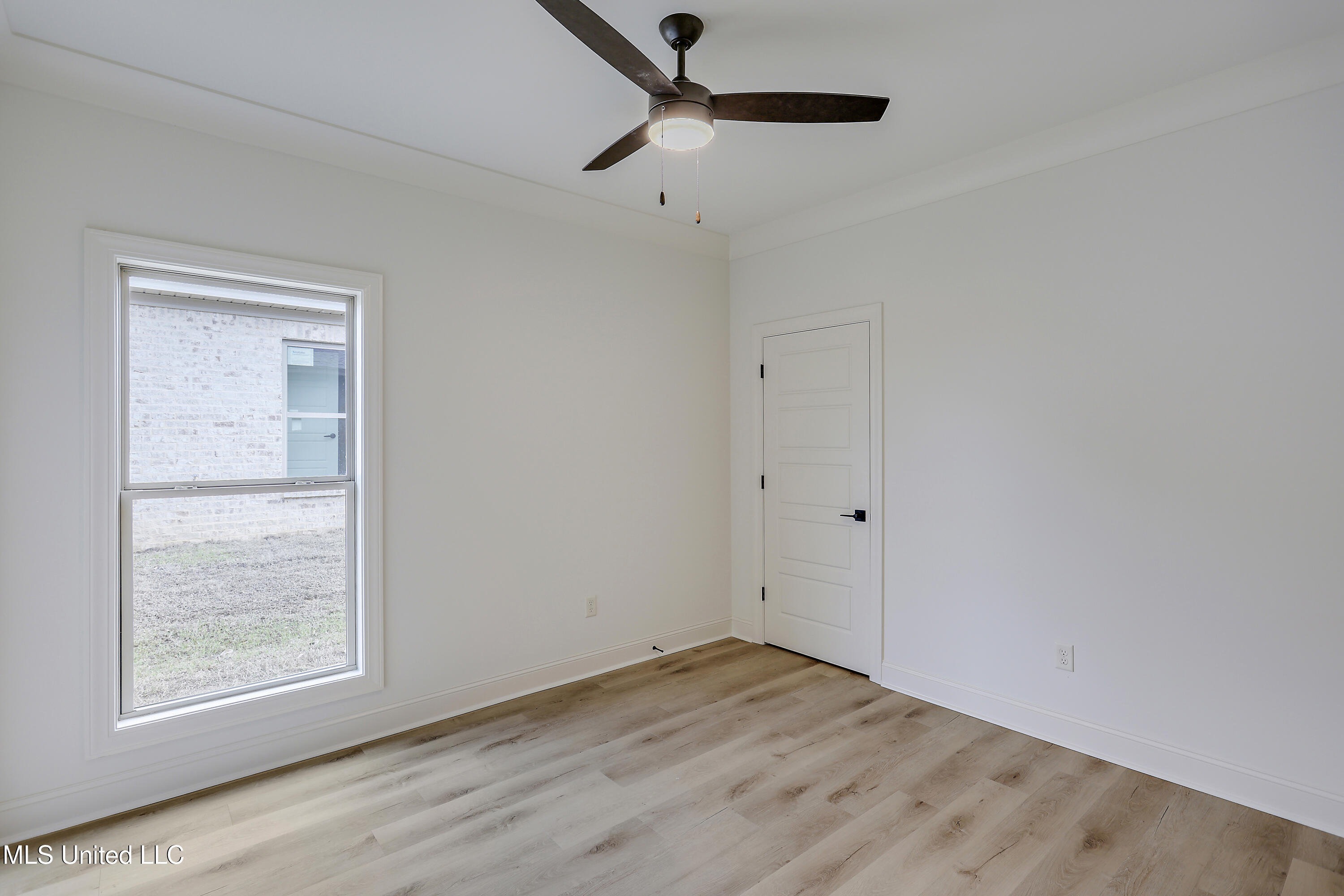 129 Bronson Bend