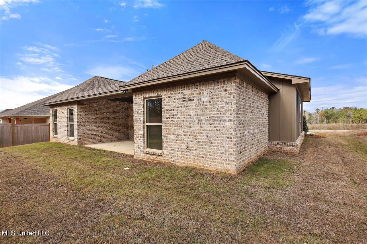129 Bronson Bend