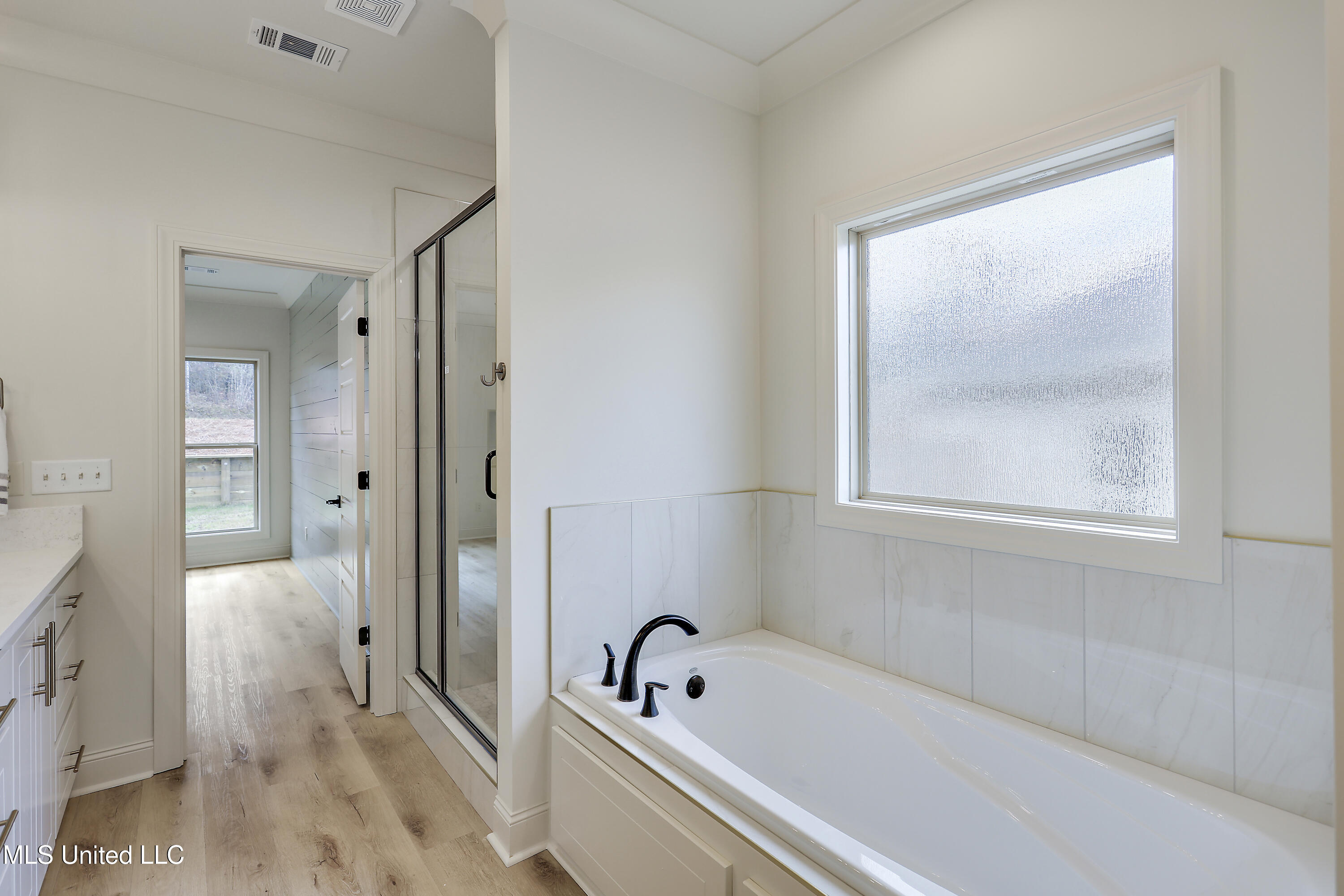 129 Bronson Bend