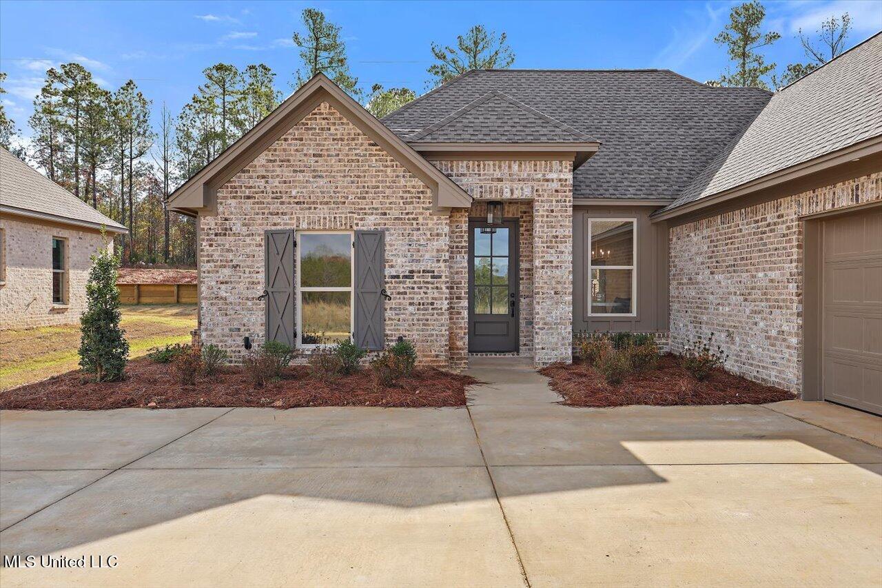 129 Bronson Bend