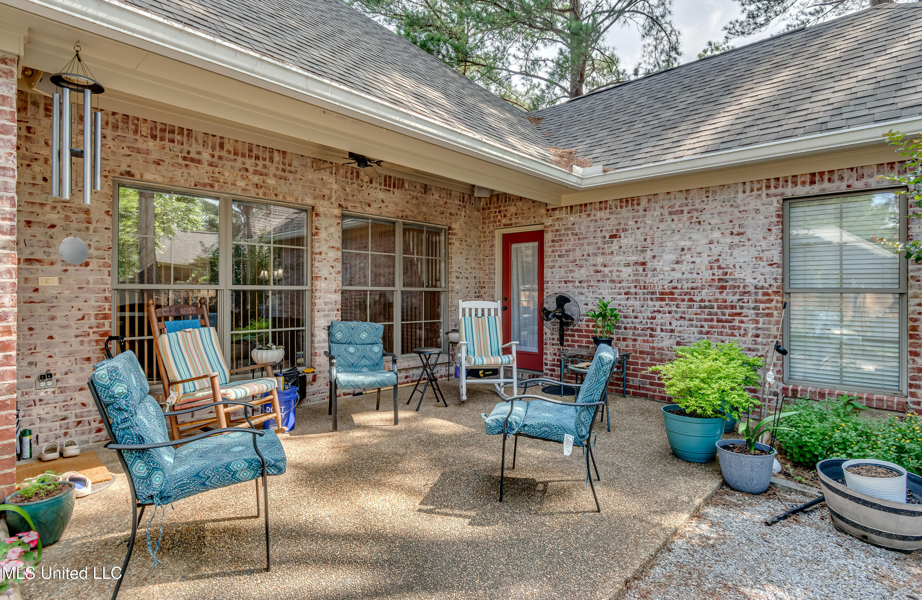 856 Wellington Way