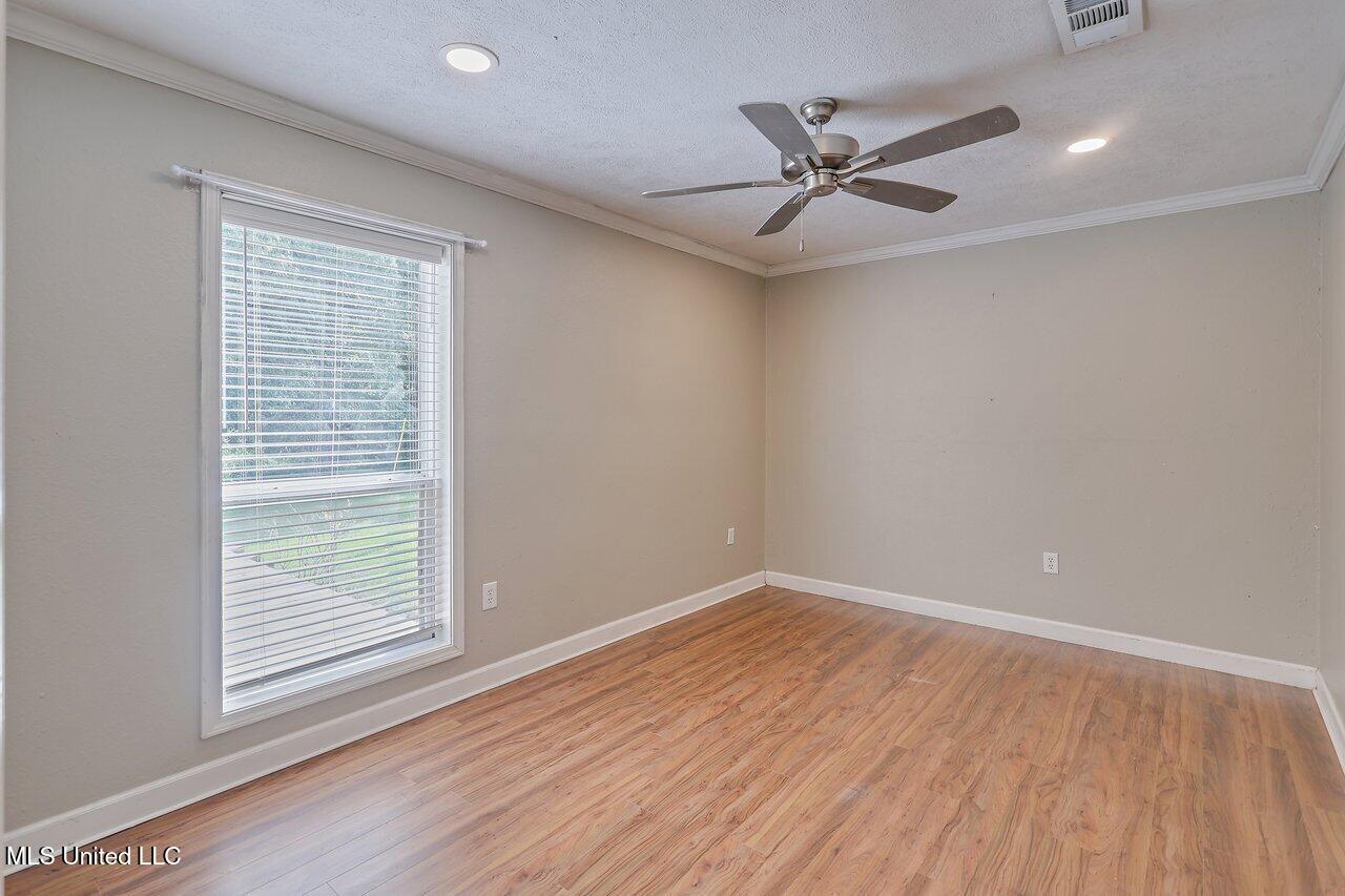 113 Brooks Cove