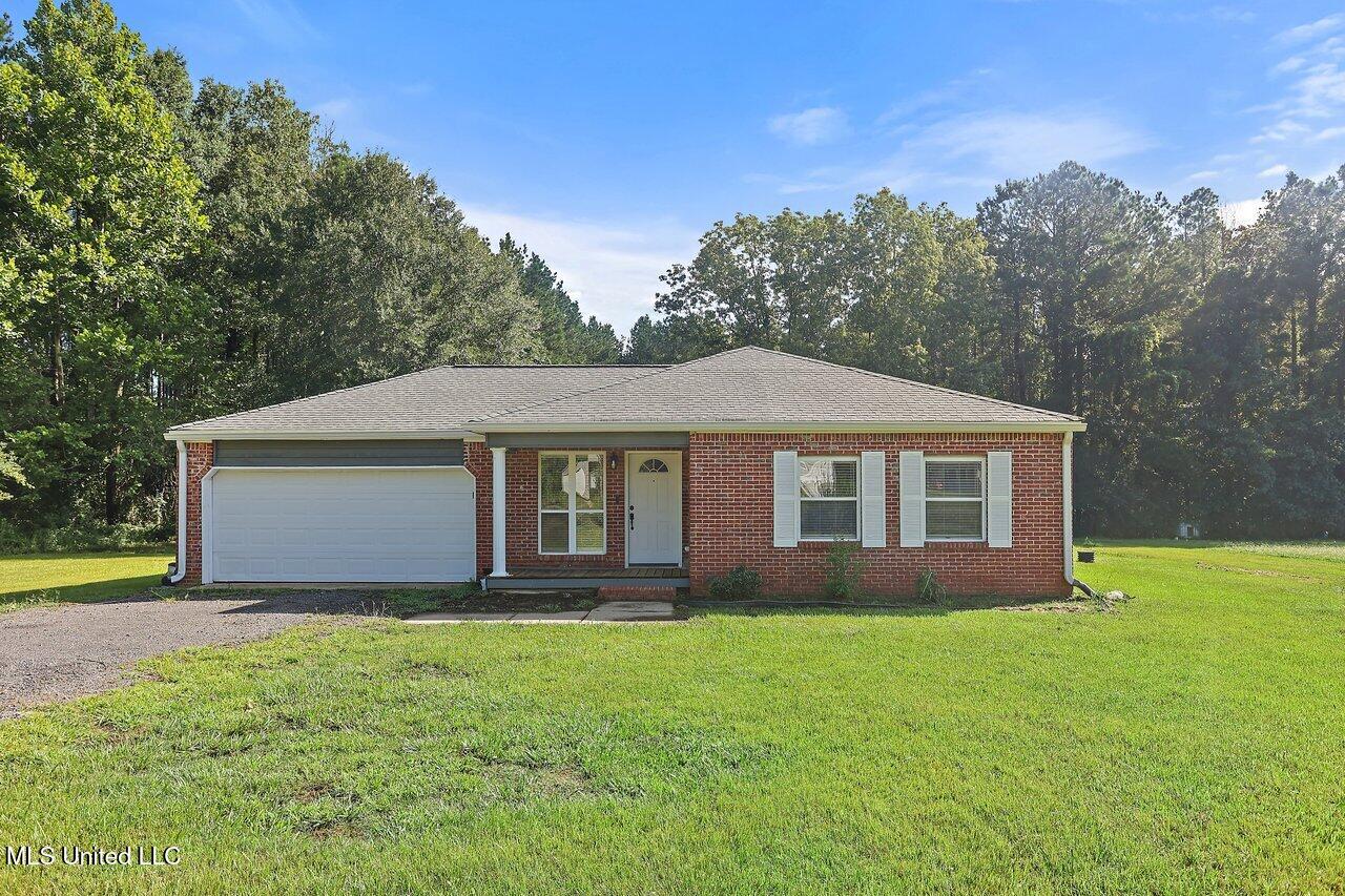 113 Brooks Cove