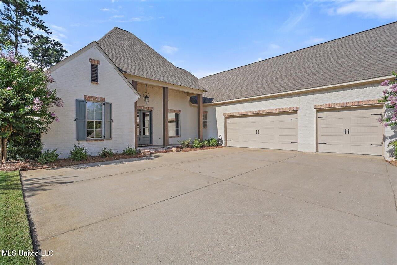 111 Wingspan Way