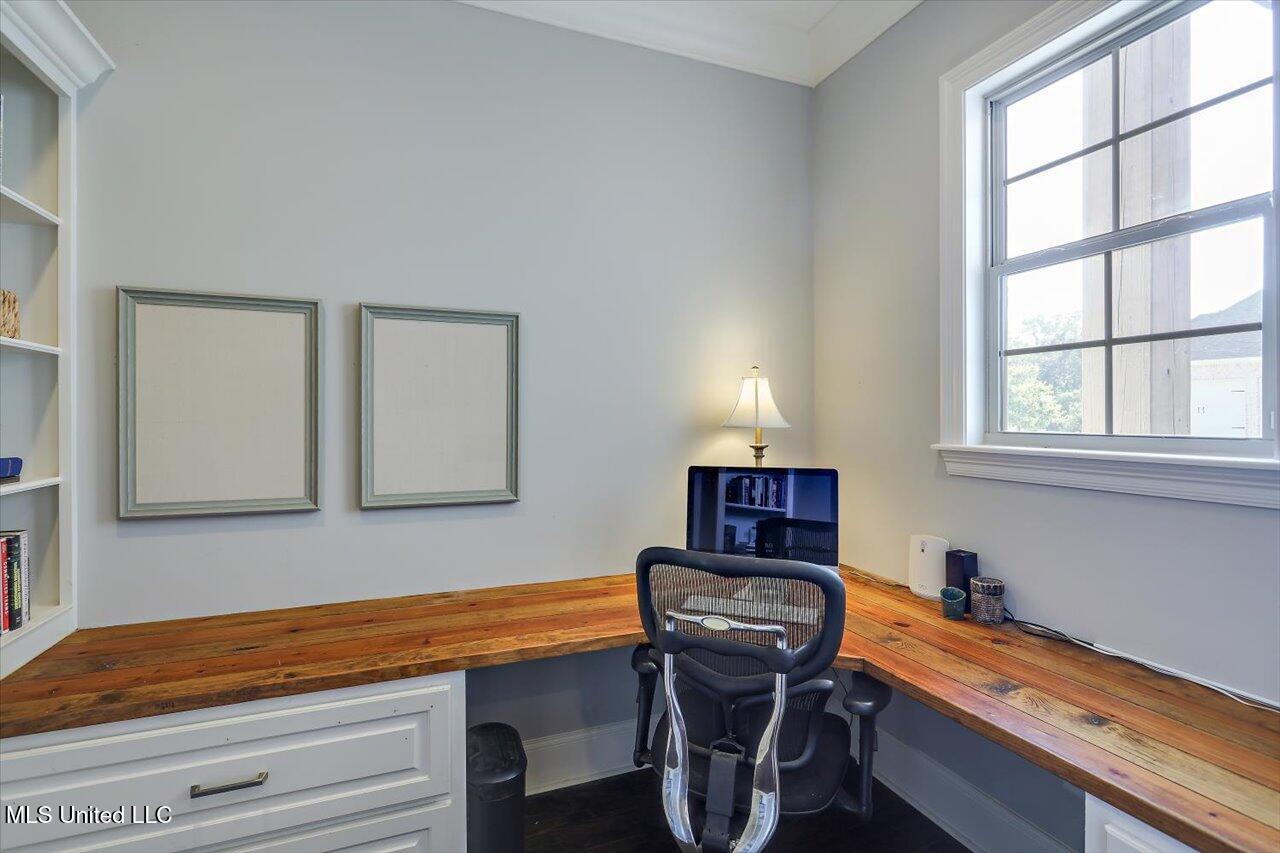 111 Wingspan Way