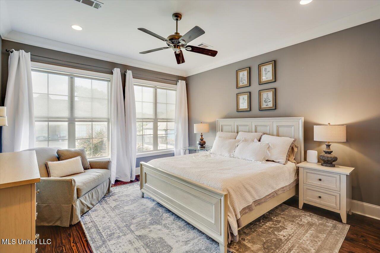 111 Wingspan Way