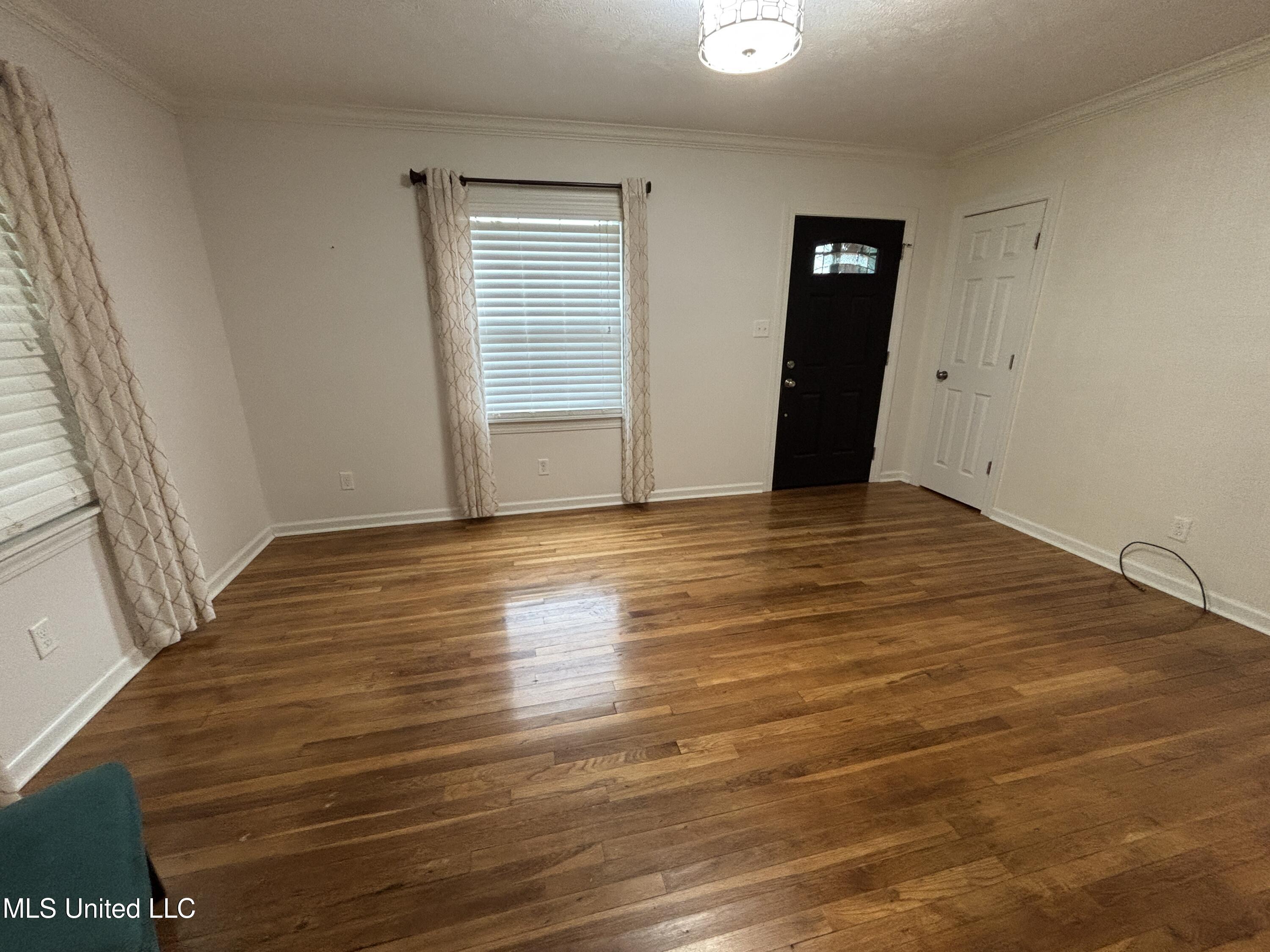 265 Lamar Street