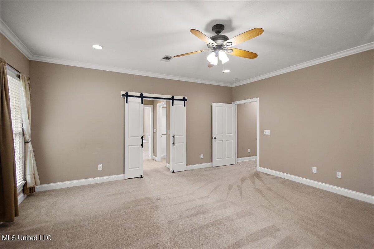 100 Waterford Lane
