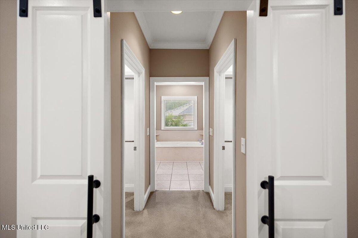 100 Waterford Lane