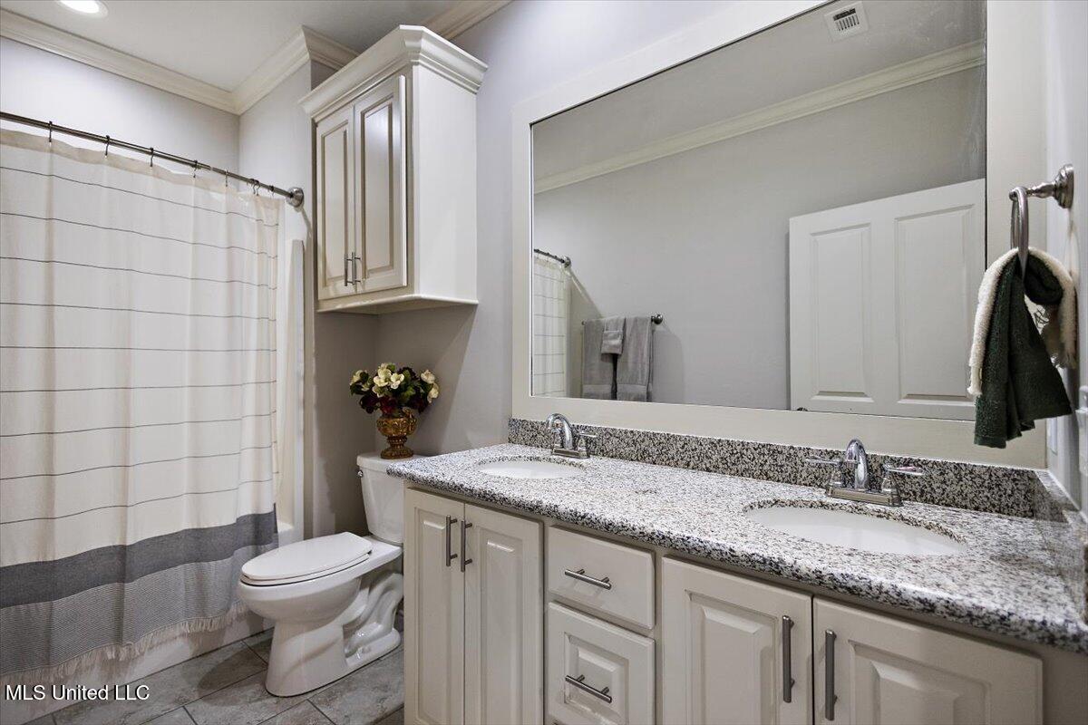 111 Hampton Trail