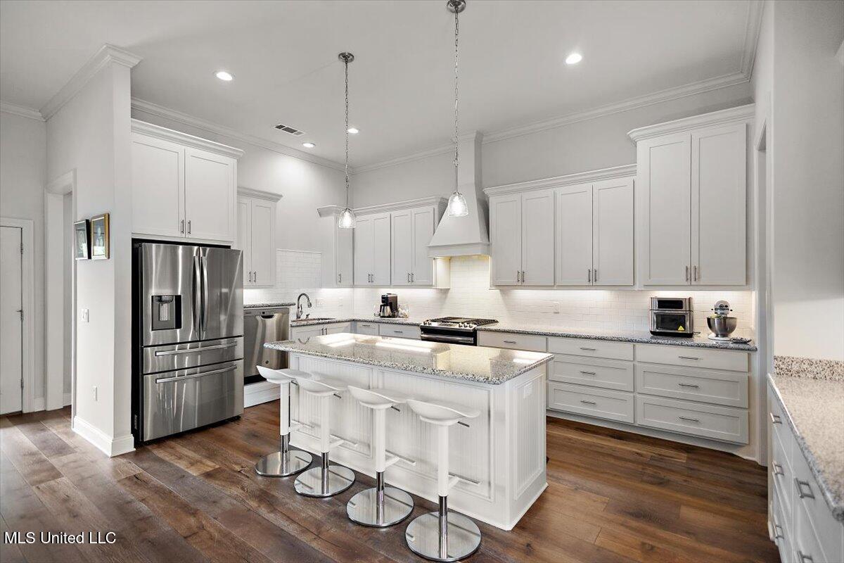 111 Hampton Trail