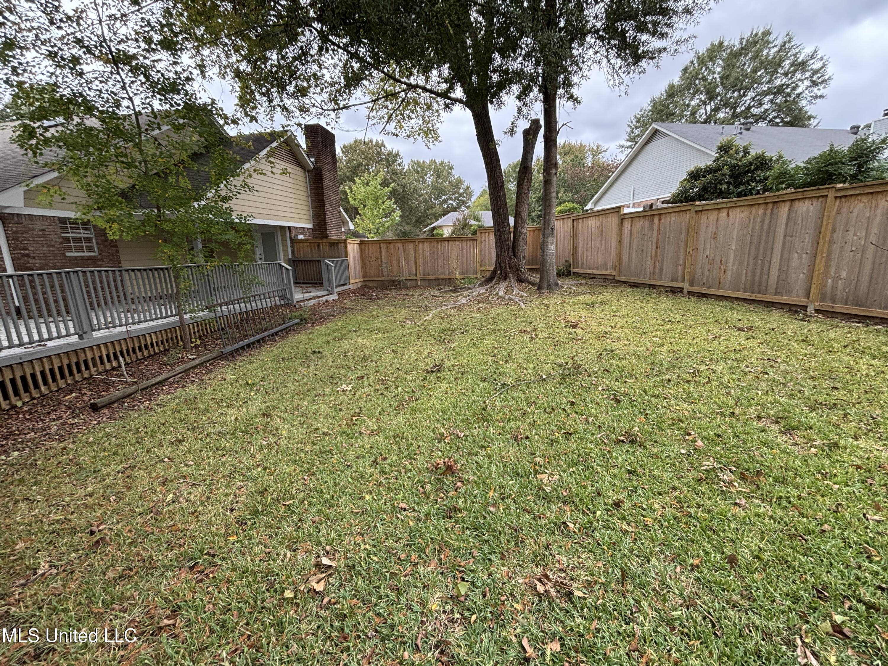 132 Hillcrest Way