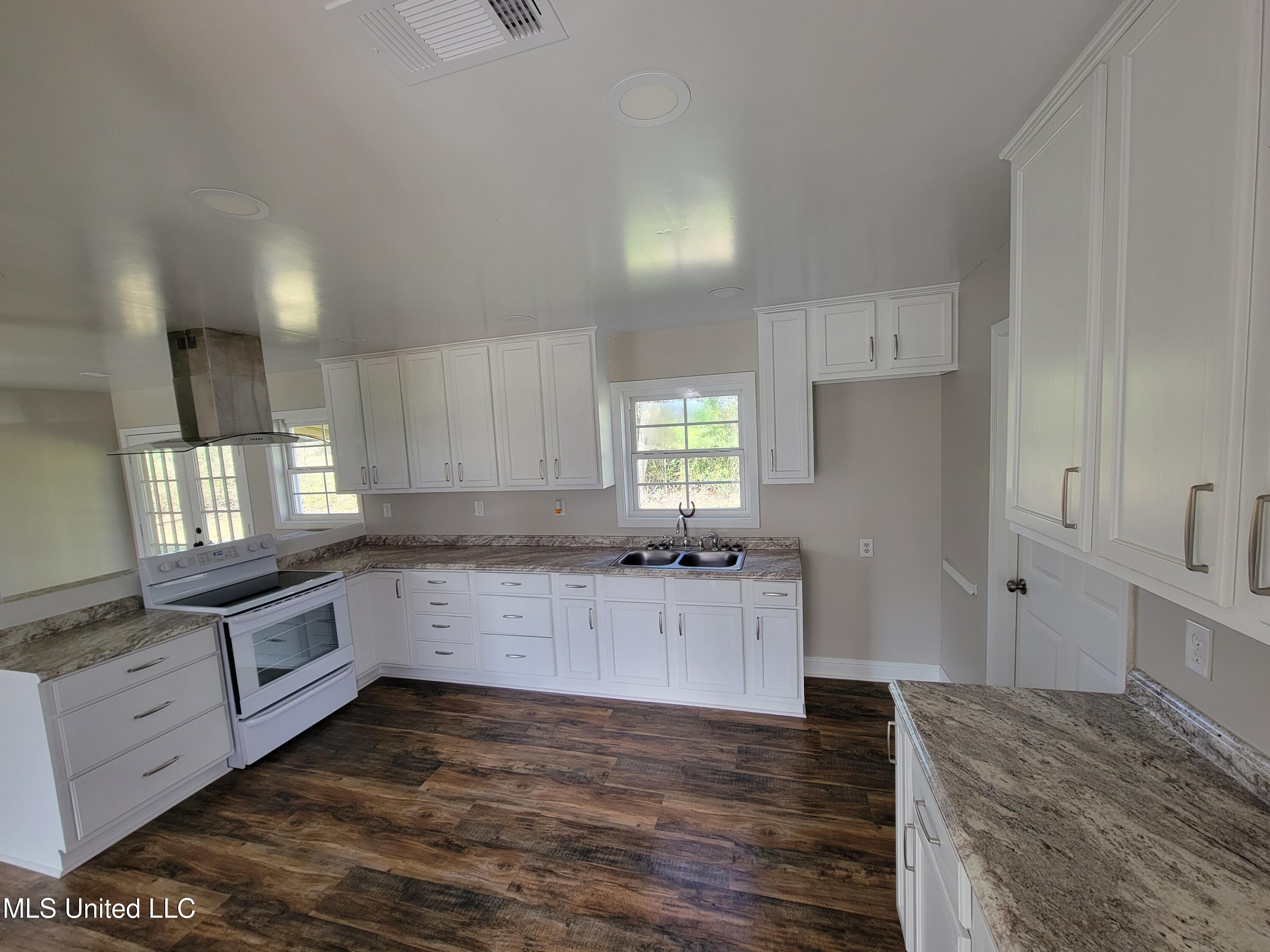 88 Hollingsworth Road