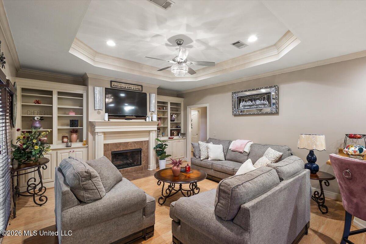724 Forest Woods Drive