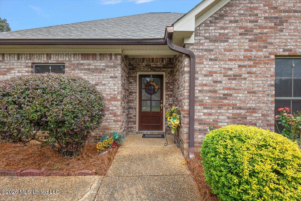 724 Forest Woods Drive