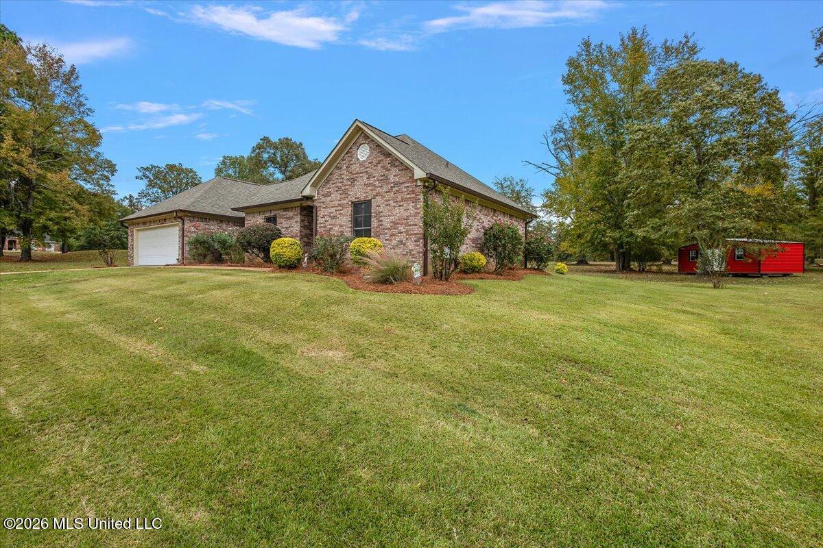 724 Forest Woods Drive