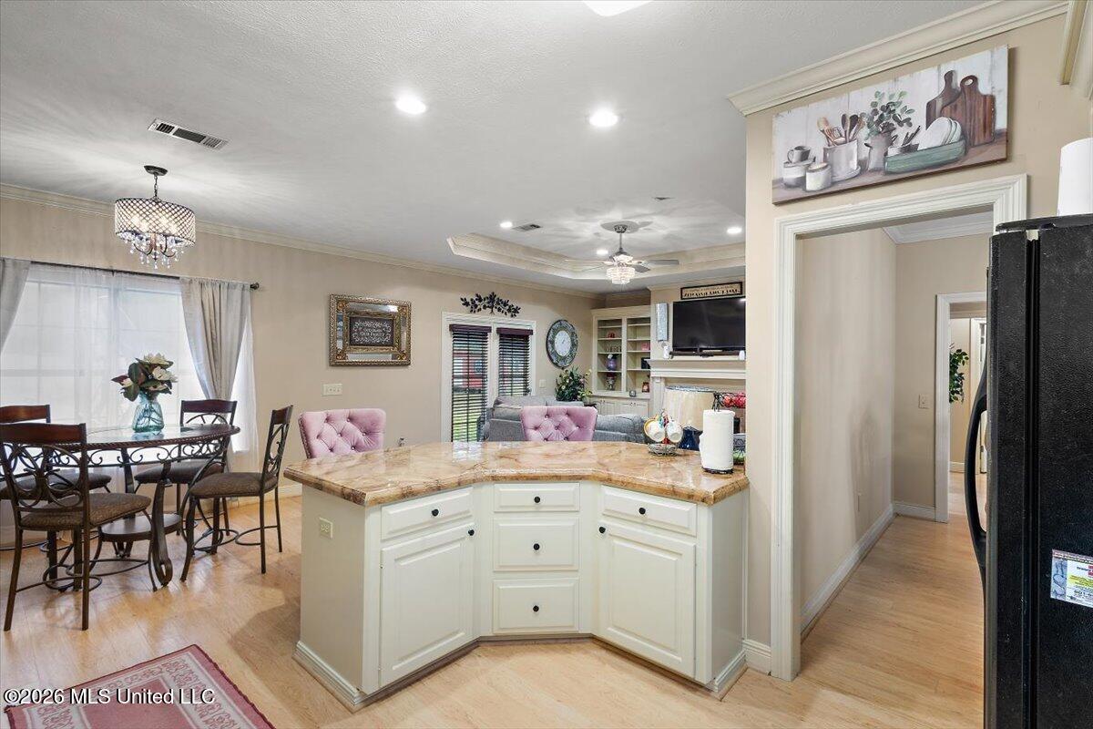 724 Forest Woods Drive