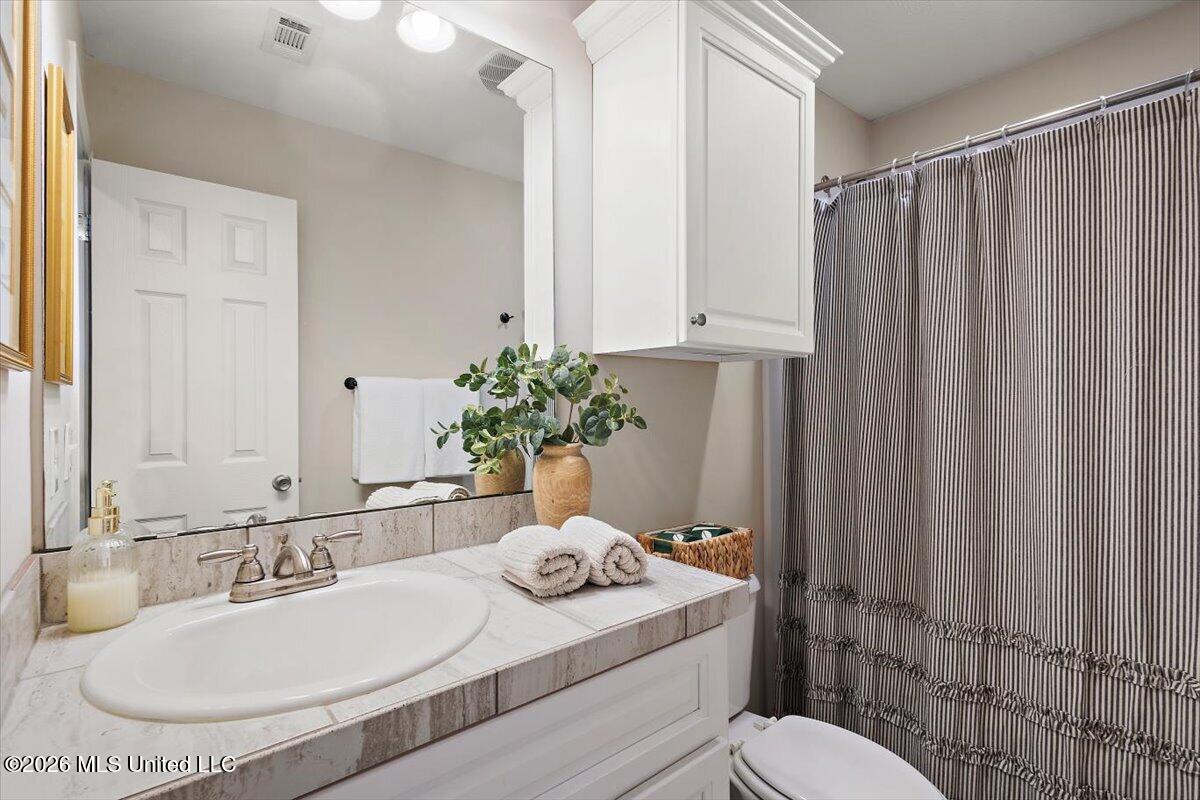 736 Sawgrass Lakes Drive