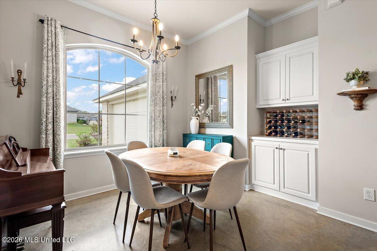 736 Sawgrass Lakes Drive