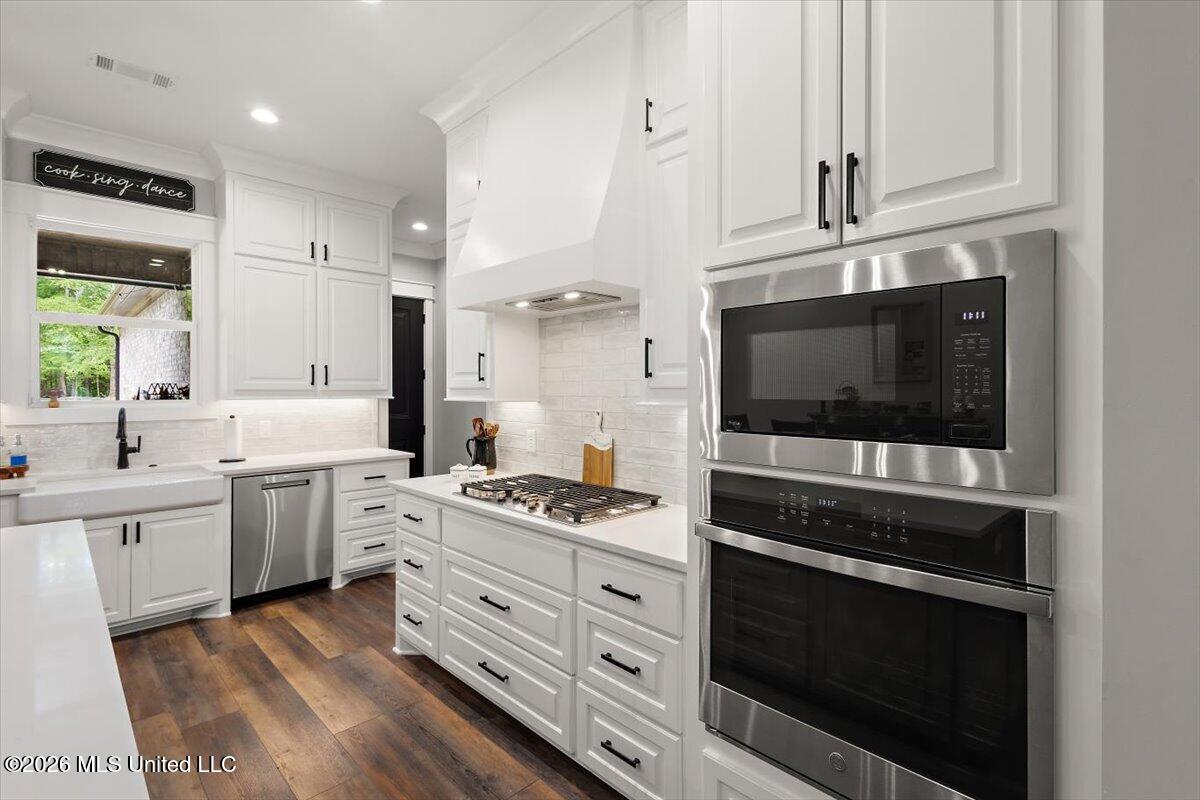 118 Cedar Ridge Drive