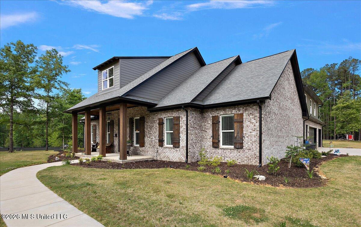 118 Cedar Ridge Drive