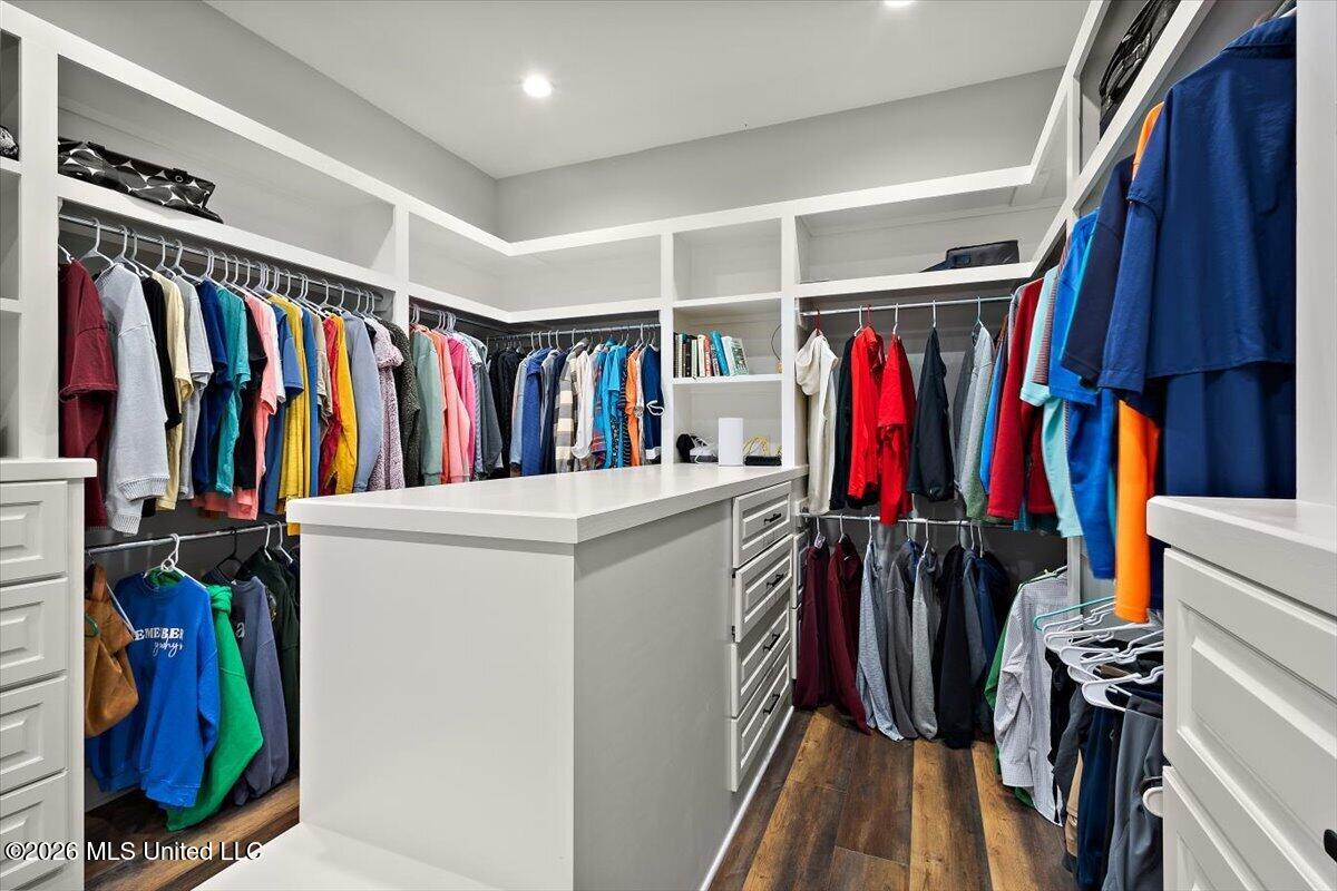 118 Cedar Ridge Drive