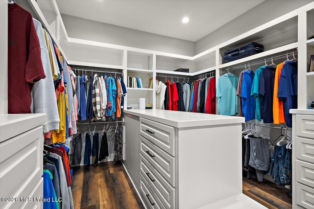 118 Cedar Ridge Drive