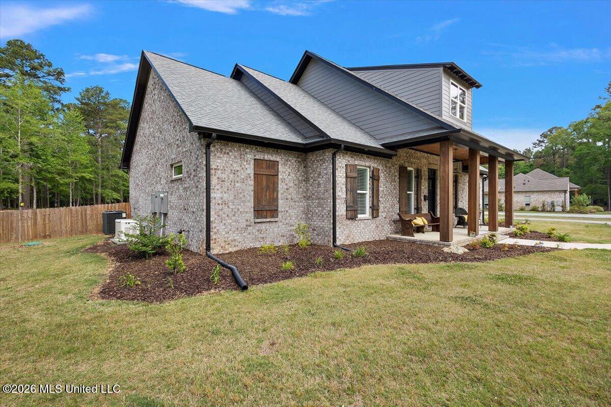 118 Cedar Ridge Drive