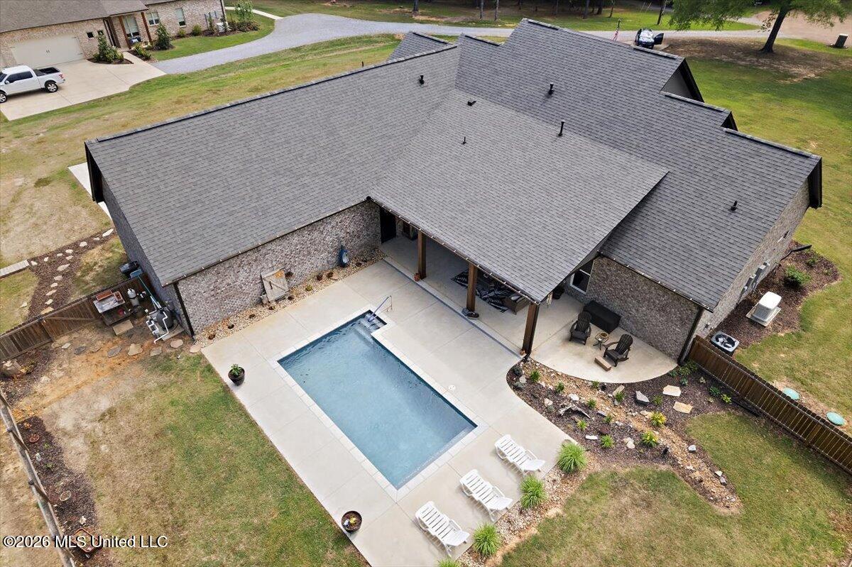 118 Cedar Ridge Drive