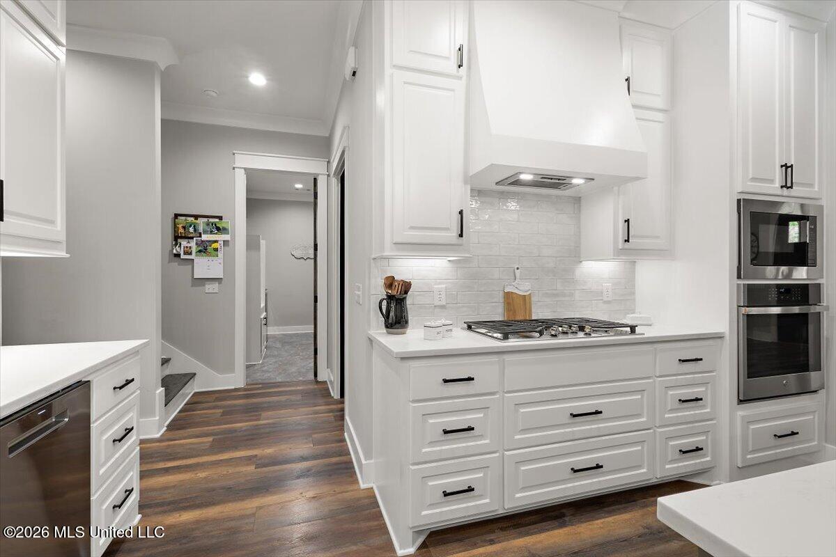 118 Cedar Ridge Drive