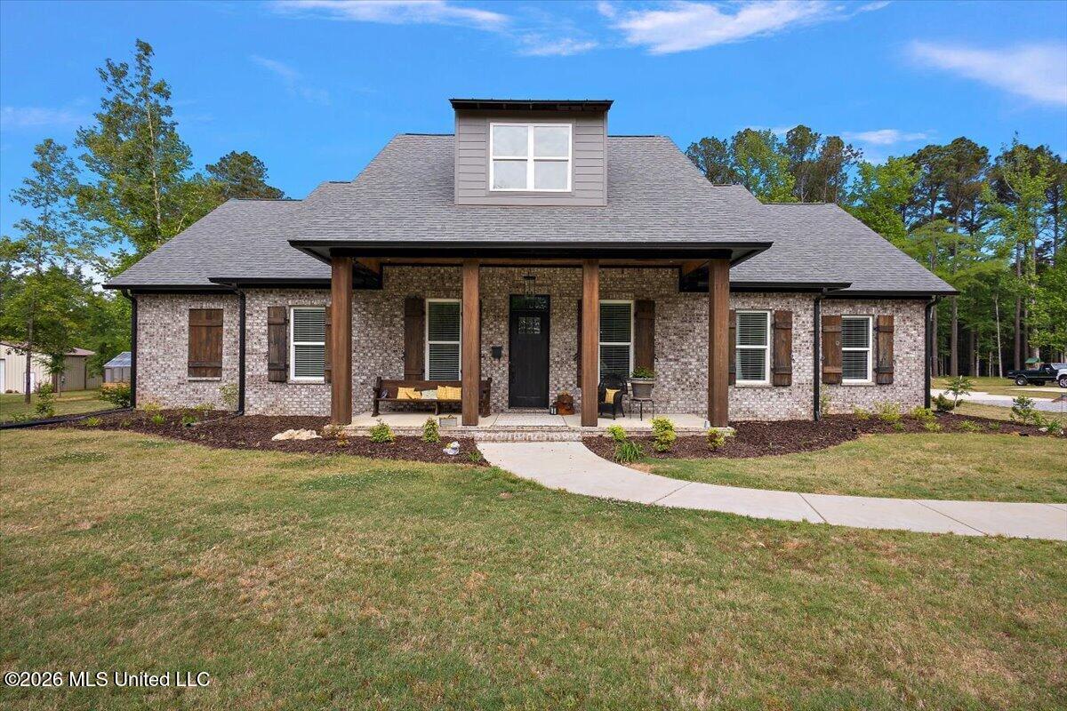 118 Cedar Ridge Drive