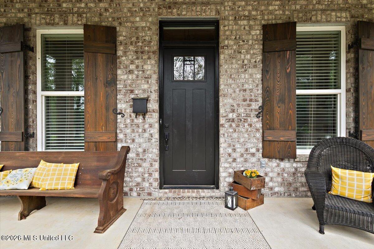 118 Cedar Ridge Drive