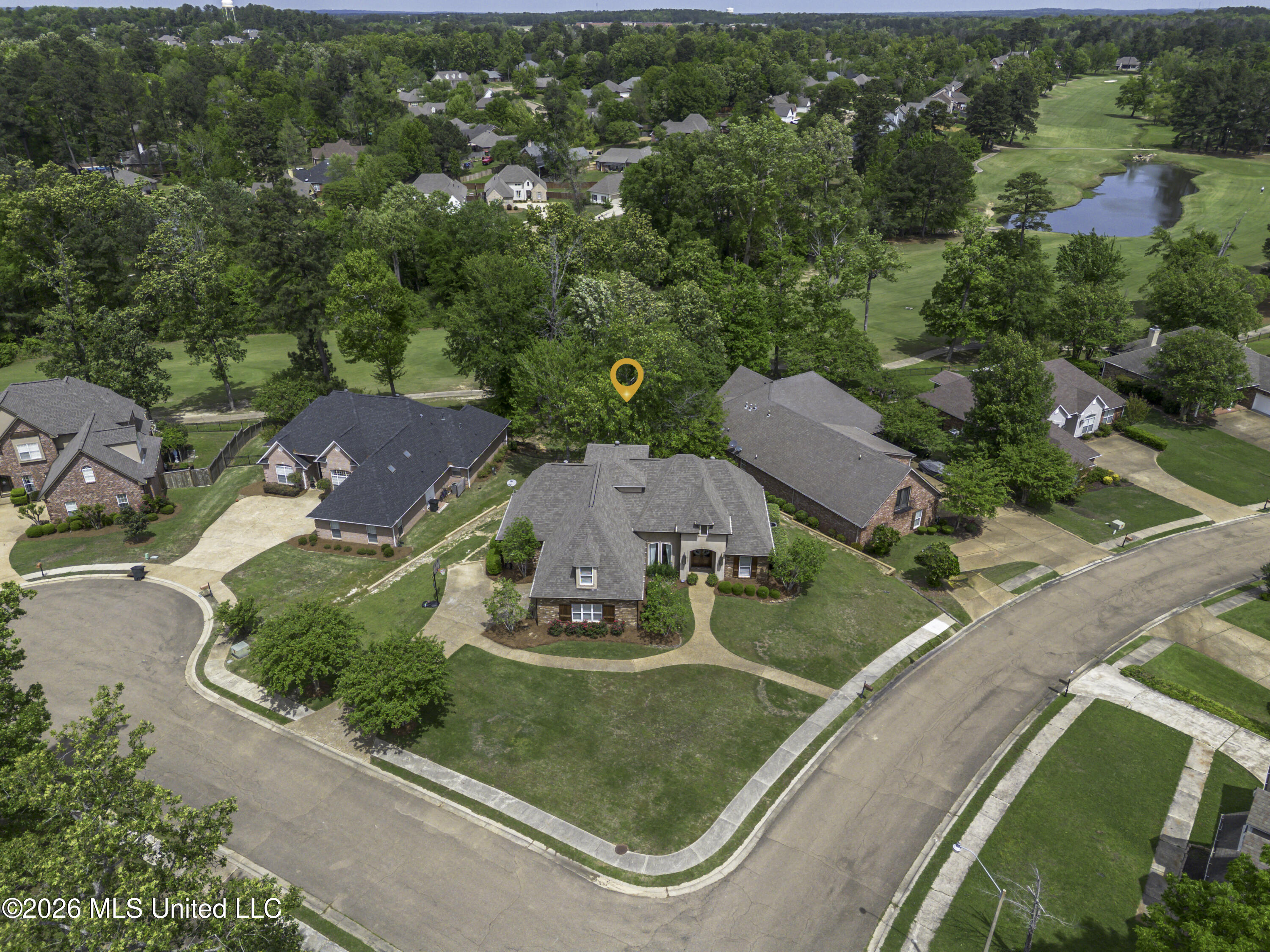 182 Woodlands Glen Circle